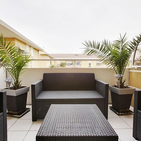 Welkeys Apartment Lattes Exterior foto